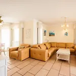 Casa Jade Адехе